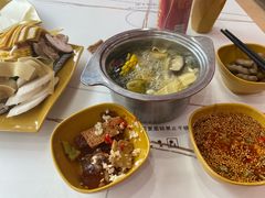 -辣动时代自助小火锅(大庆路店)