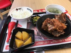 -犟骨头排骨饭•大骨面(弘阳广场店)