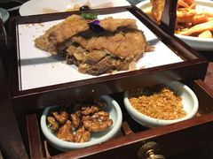 -韵秋荷(宝山龙湖天街店)