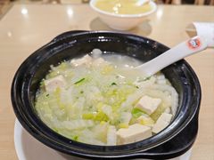 -闫家驴肉老店(华电一校店)