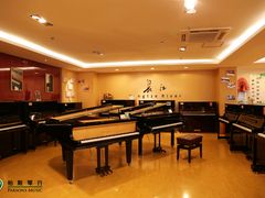 柏斯琴行上音店_门店环境04-柏斯音乐艺术中心·钢琴·吉他(上音店)