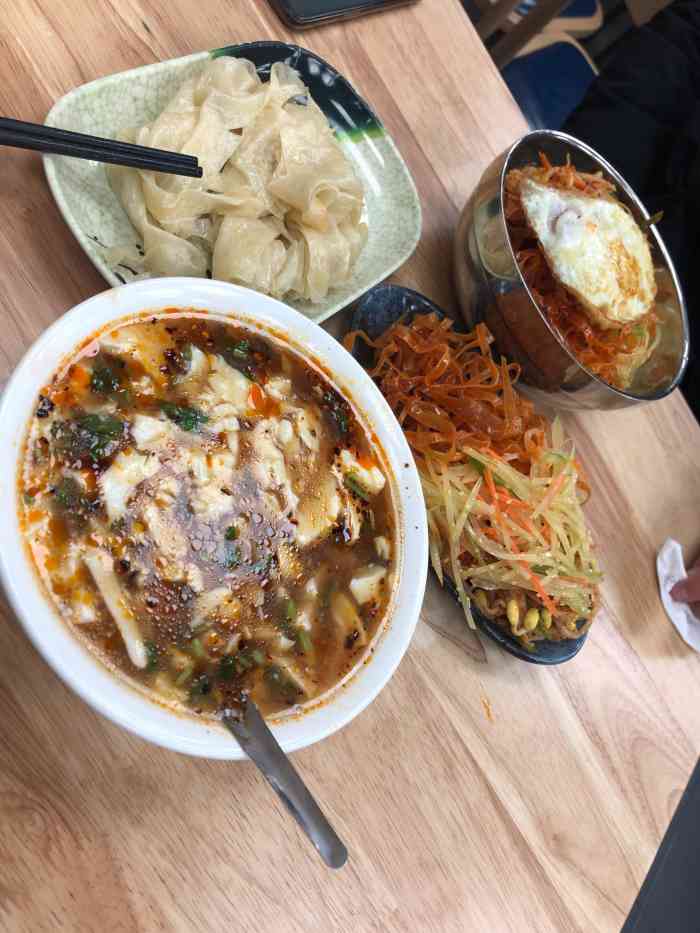 筋饼豆腐脑一绝-"打卡通州西门万达附近网红店筋饼豆腐脑儿一.