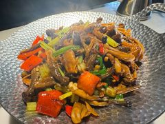 -小菜园新徽菜(镇江丹阳吾悦店)
