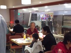 大堂-喜家德虾仁水饺(华强天虹店)