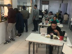 大堂-王三姑牛肉饼