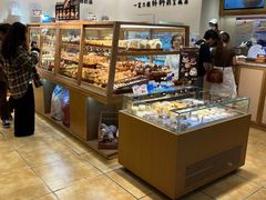 -小飞象面包公社(珠江路金鹰店)
