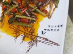 -鲁小三·大骨自助(金山总店)