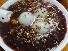 芝麻汤圆赤豆糊-吴家馄饨