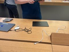 -Apple零售店(华贸购物中心店)