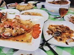 -快乐海鲜城(虎泉街店)