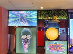 -环球梦主题KTV(曲阳生活购物中心店)