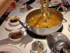 -七欣天香辣蟹火锅(闵行浦江欢乐颂店)