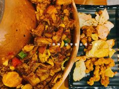 -炉小二铜锅牛蛙•川湘菜(三里屯店)