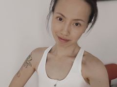 -lululemon(上海浦东IFC店)