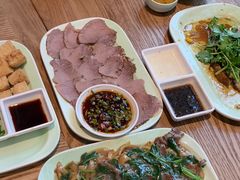 -潮界(LU·ONE凯德晶萃广场店)