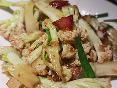 桂林土腊肉炒花菜-桂小厨广西菜(桂林万象城店)