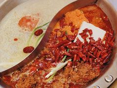 -沸炉重庆老火锅(军事博物馆店)