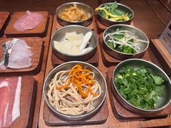 -银米·云南传统过桥米线(双廊黑金冠店)