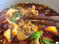 -晓彭肥肠鸡·泡椒鸡火锅(水木天地店)