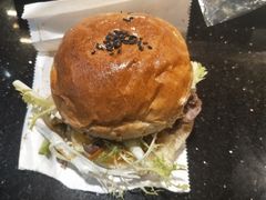 木兰羊肉堡-龙治汉堡(中华城店)