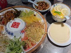 -怪噜范·老贵阳街头名小吃(世纪金源旗舰店)