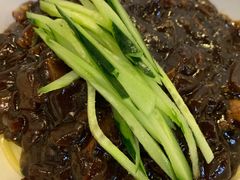 炸酱面-桃园中华料理炸酱面(燕儿岛路店)