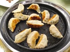 铁板生煎饺子-食为先(中山七路店)