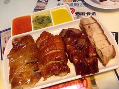 -新大咀港式茶餐厅(宝山万达店)