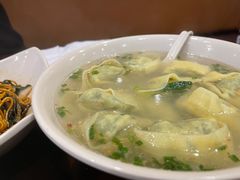 荠菜猪肉大馄饨-东泰祥生煎馆(陕西南路店)