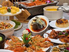 -皇马海口湾海景酒店(万绿园秀英港店)