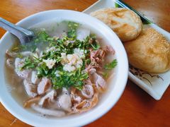 -岳记羊肠馆(陵园小区店)