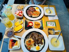 -豪客来牛排(商汇人和广场店)