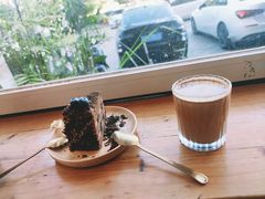 -More than cafe·置外咖啡