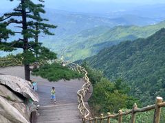 -罗田薄刀峰风景区