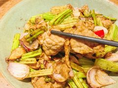 -吕氏焗小鲜•海鲜青岛菜(总店)