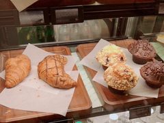 -星巴克臻选(杭州嘉里中心1F店)