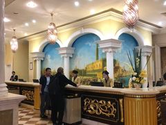 -江门新会碧桂园凤悦凤凰酒店(万达广场店)