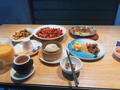 -嫩芽 ·地道重庆菜(十八梯露台夜景店)