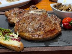 -1886德国汽车餐厅(外滩十六铺码头店)