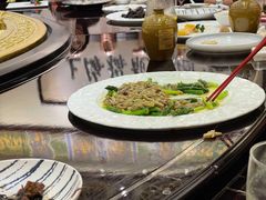 清炒芦笋蟹脚-梅龙镇酒家(南京西路总店)