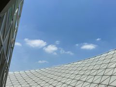 -新华文创·光的空间