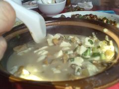 蚌肉豆腐煲-长廊饭店(锦溪古镇店)