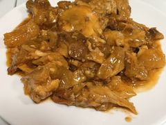 红烧牛窝骨筋-同发号饭庄(复兴路店)