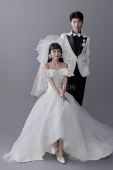 -蒙太奇婚纱摄影(万达店)