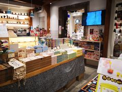 -猫的天空之城概念书店(苏州平江店)