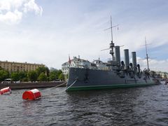 -阿芙乐尔号巡洋舰