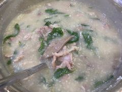 -标记美食新鲜猪杂(兴南大道店)