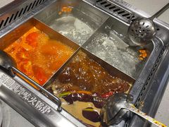 -海底捞火锅(曹安公路店)