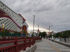 -岗底斯尼泊尔餐厅(万达店)