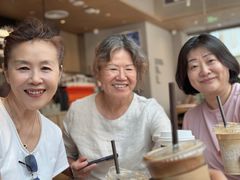 -Peet's 皮爷咖啡(望京小街店)